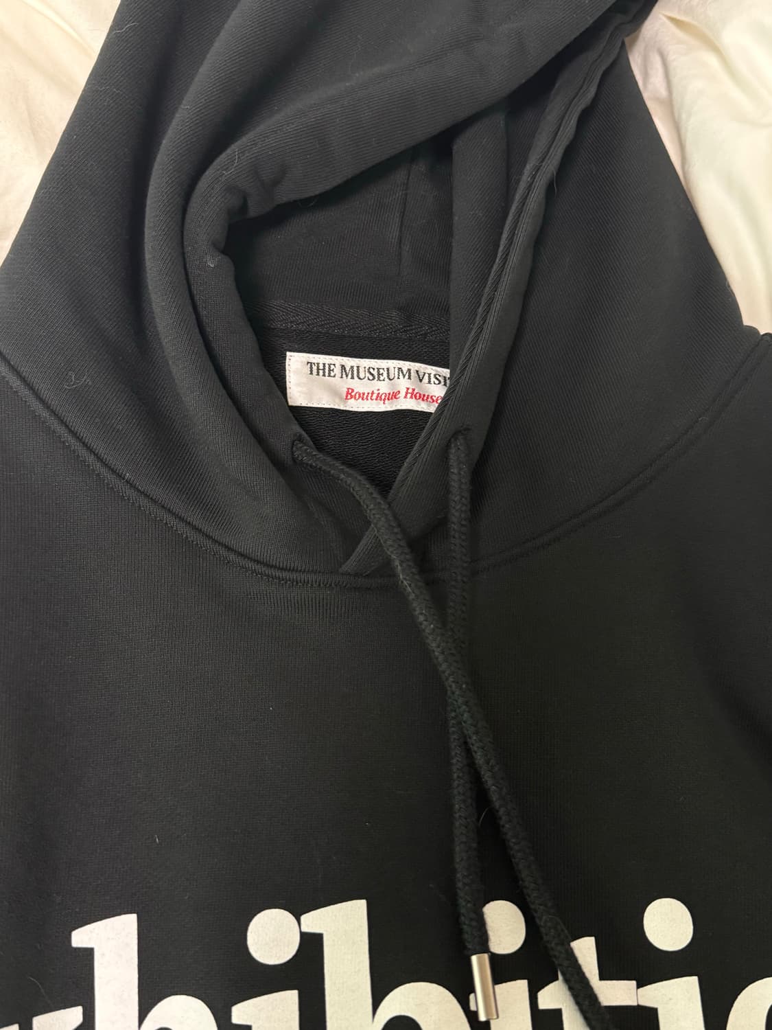 뮤지엄비지터 블랙 Exhibition 후드티 L사이즈 (새상품 급처) 상품이미지4
