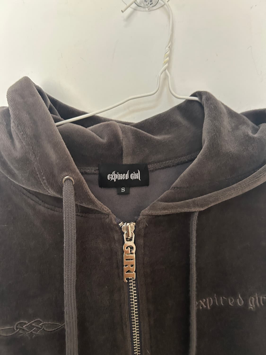 벨벳 후드집업  상품이미지4