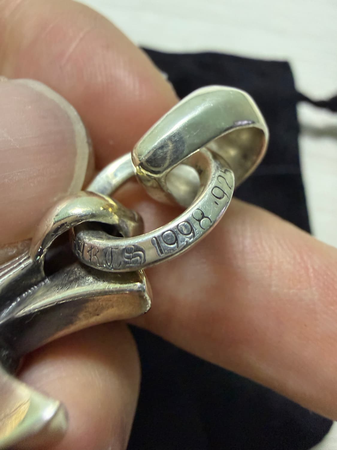 크롬하츠 스몰 크로스 위드 베일 볼체인 상품이미지4