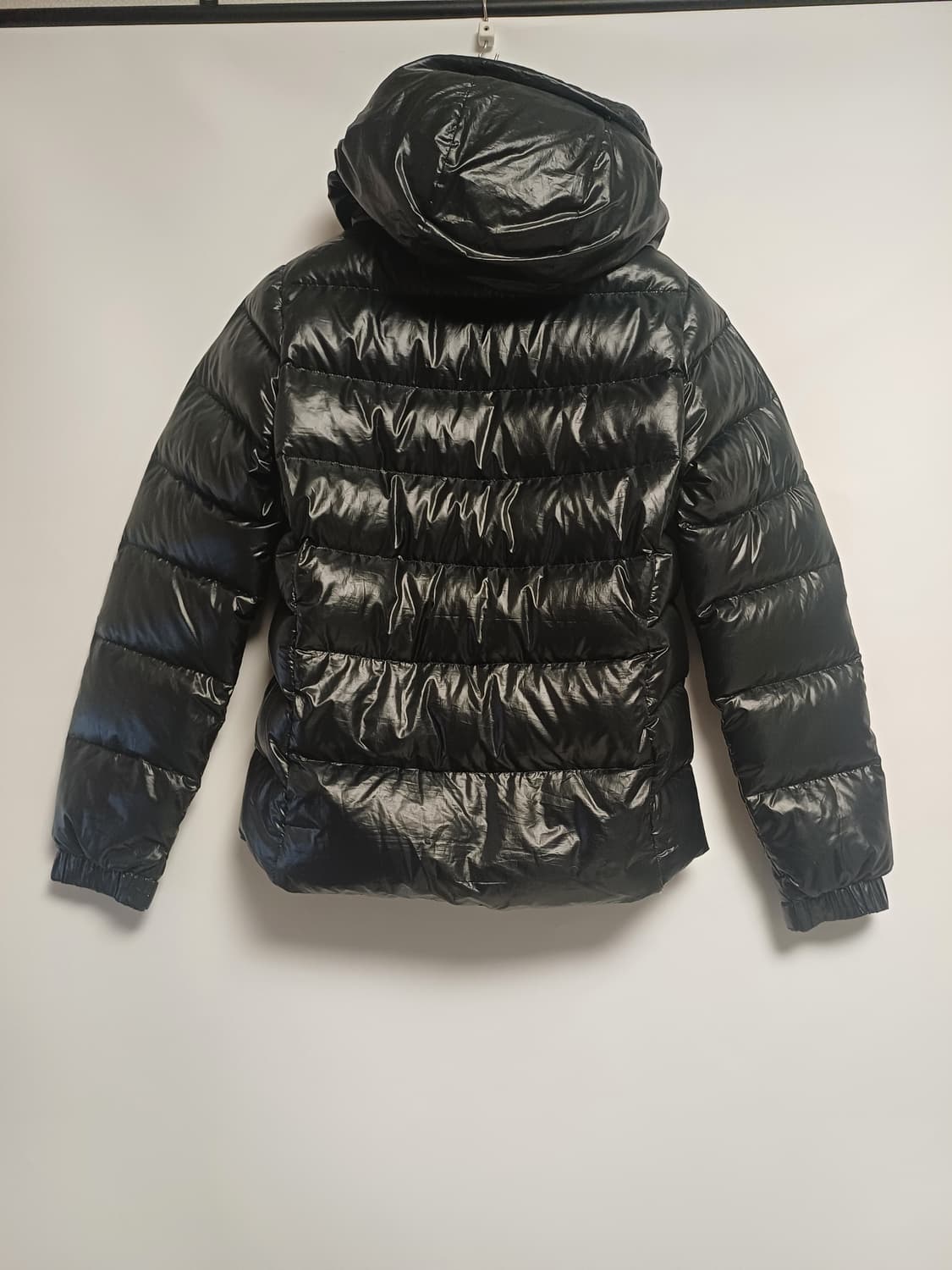 구스 90%] 리복 여성 구스다운 패딩 (블랙/90/M) - 상태 양호 상품이미지2