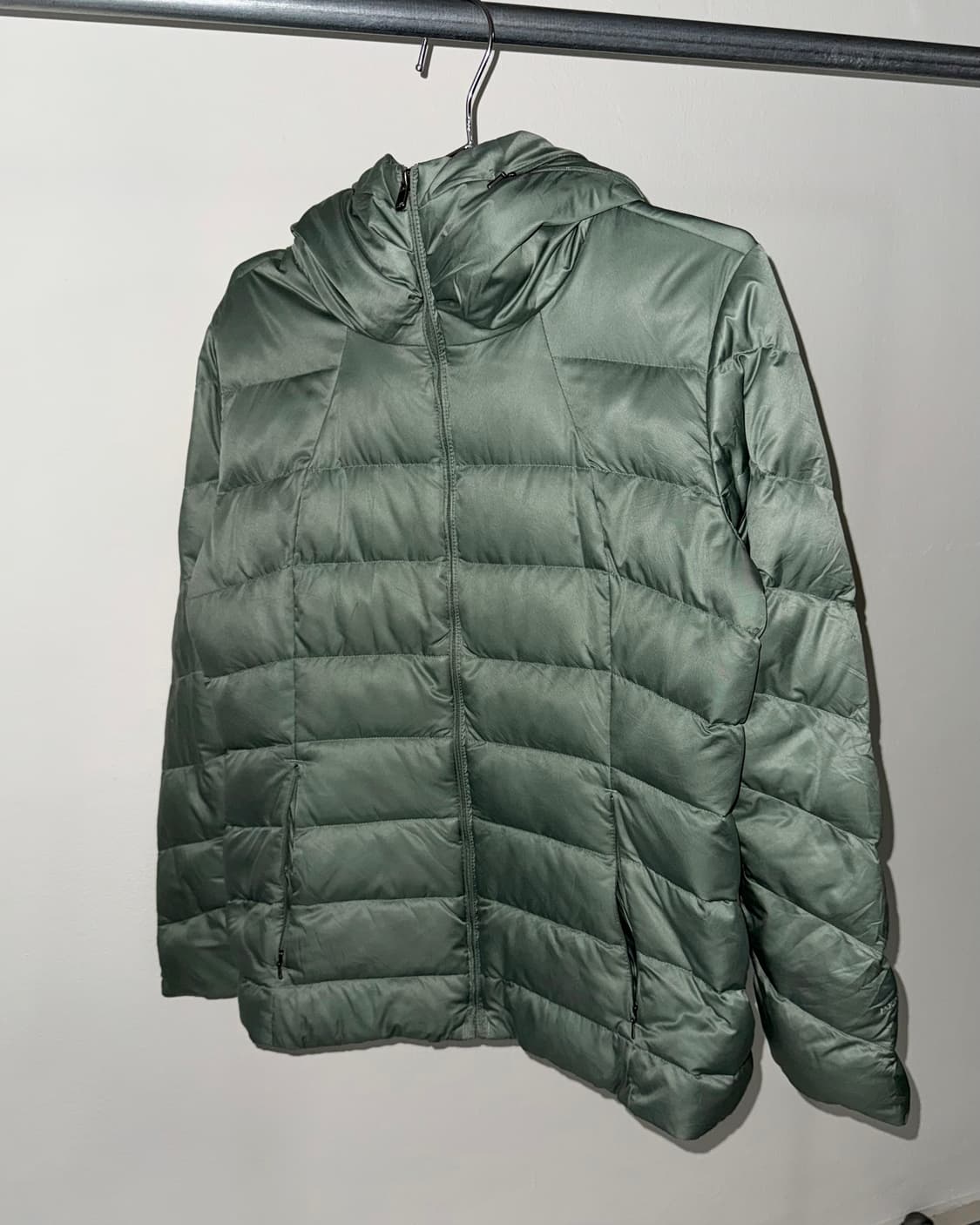 Patagonia 경량 패딩 상품이미지4