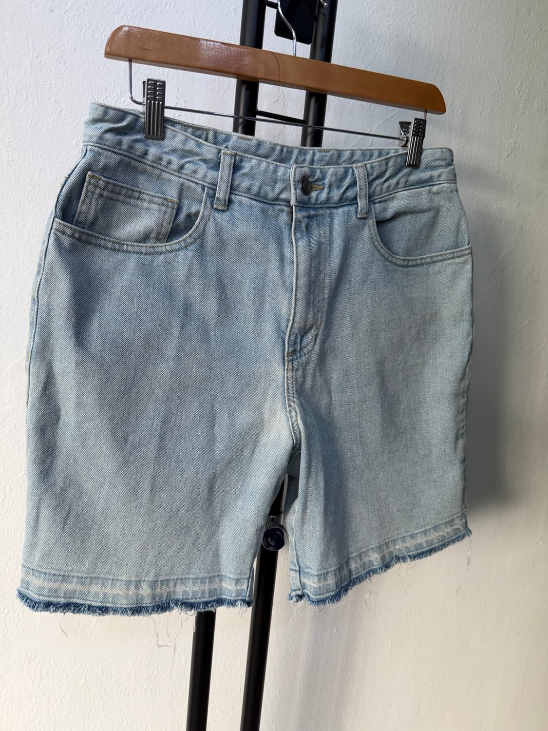 정품) 솔리드옴므 연청 데님 반바지 48(30-32) 상품이미지2
