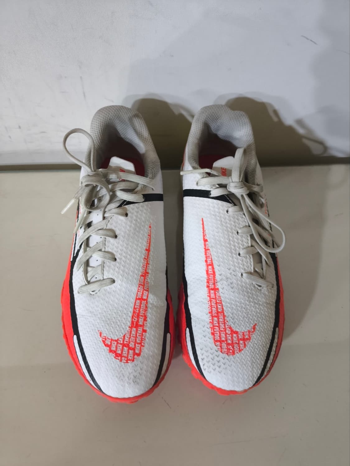 210mm 나이키 팬텀 GT2 아카데미 TF 풋살화  상품이미지4