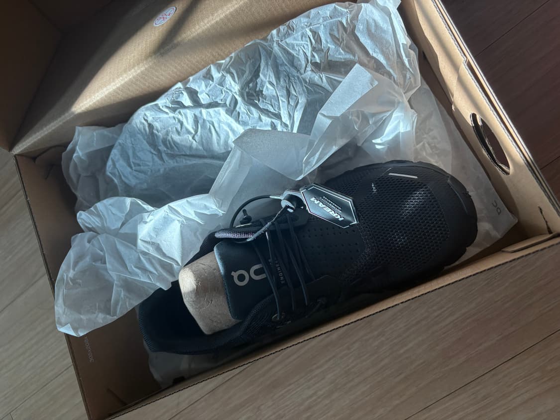 온러닝 클라우드5 올블랙 220 상품이미지4