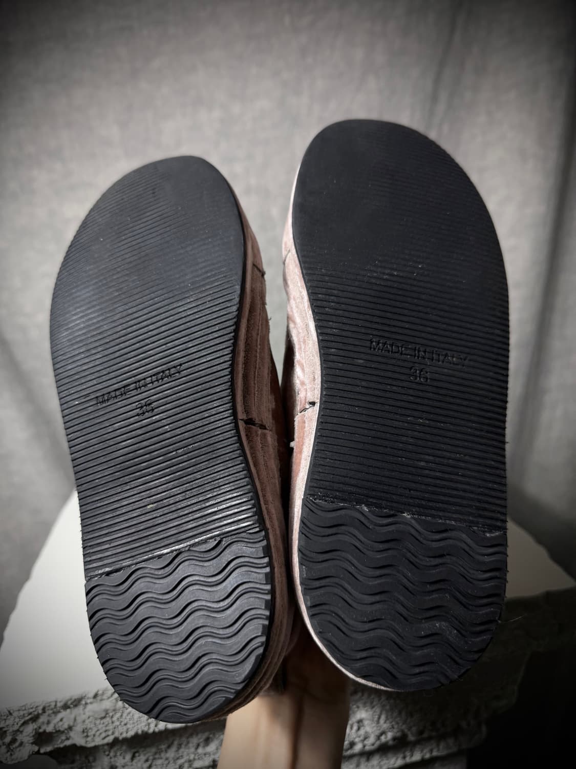 Ann Demeulemeester Velvet  Sneakers  상품이미지6