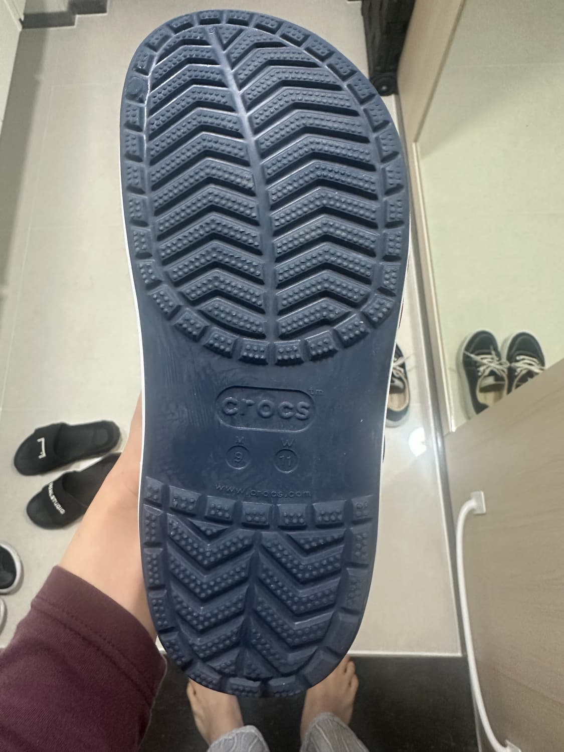 크록스 바야 밴드 클로그 네이비 상품이미지3