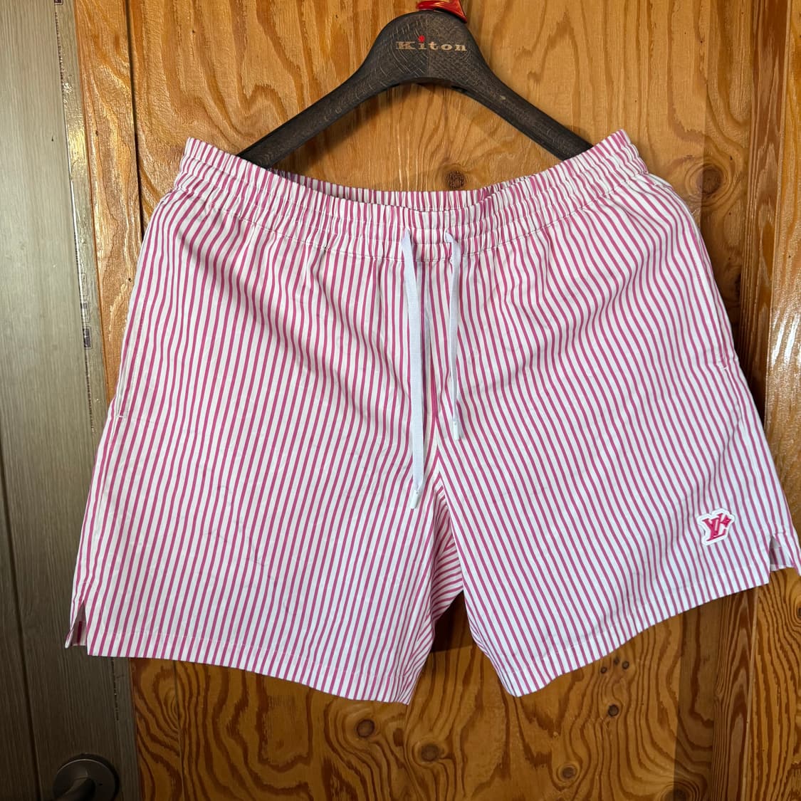 루이비통 2025 S/S 모노그램 스트라이프 캐쥬얼 쇼츠(반바지) 상품이미지3