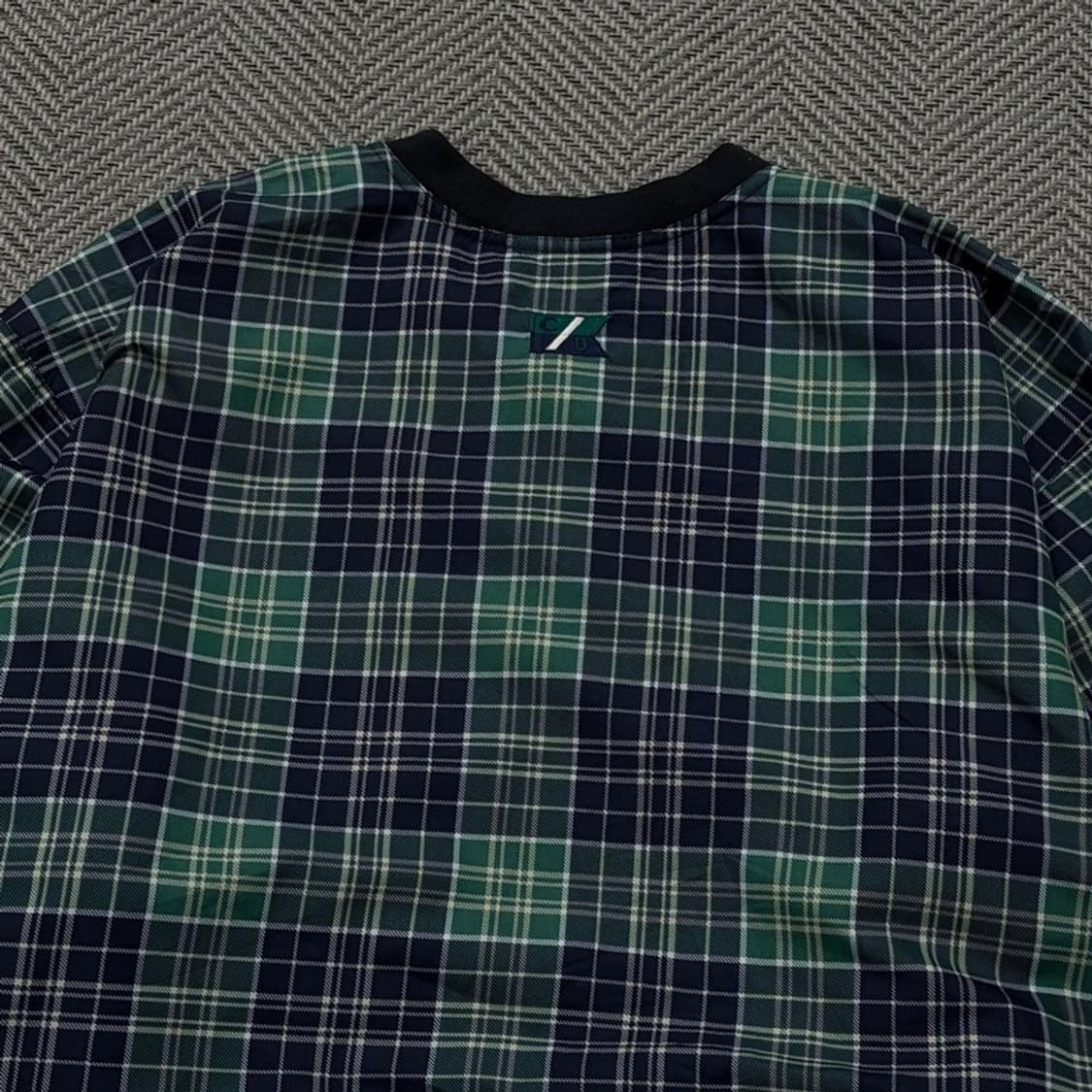 커터앤벅 체크 패턴 웜업 v2607 상품이미지4