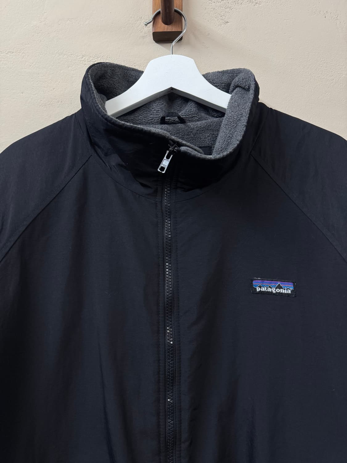 파타고니아 쉘드 신칠라 자켓 블랙 상품이미지2