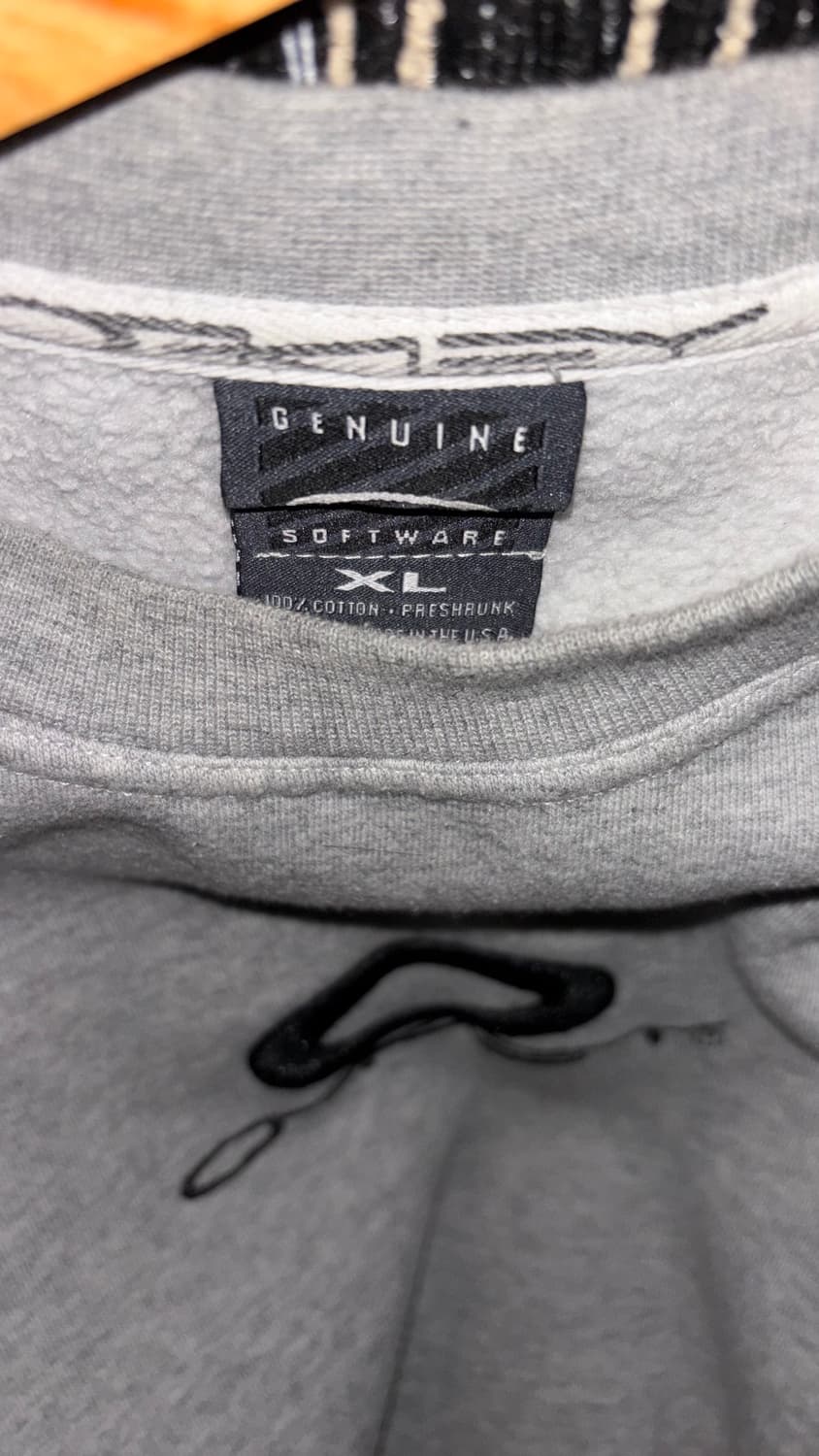 오클리 맨투맨  상품이미지2