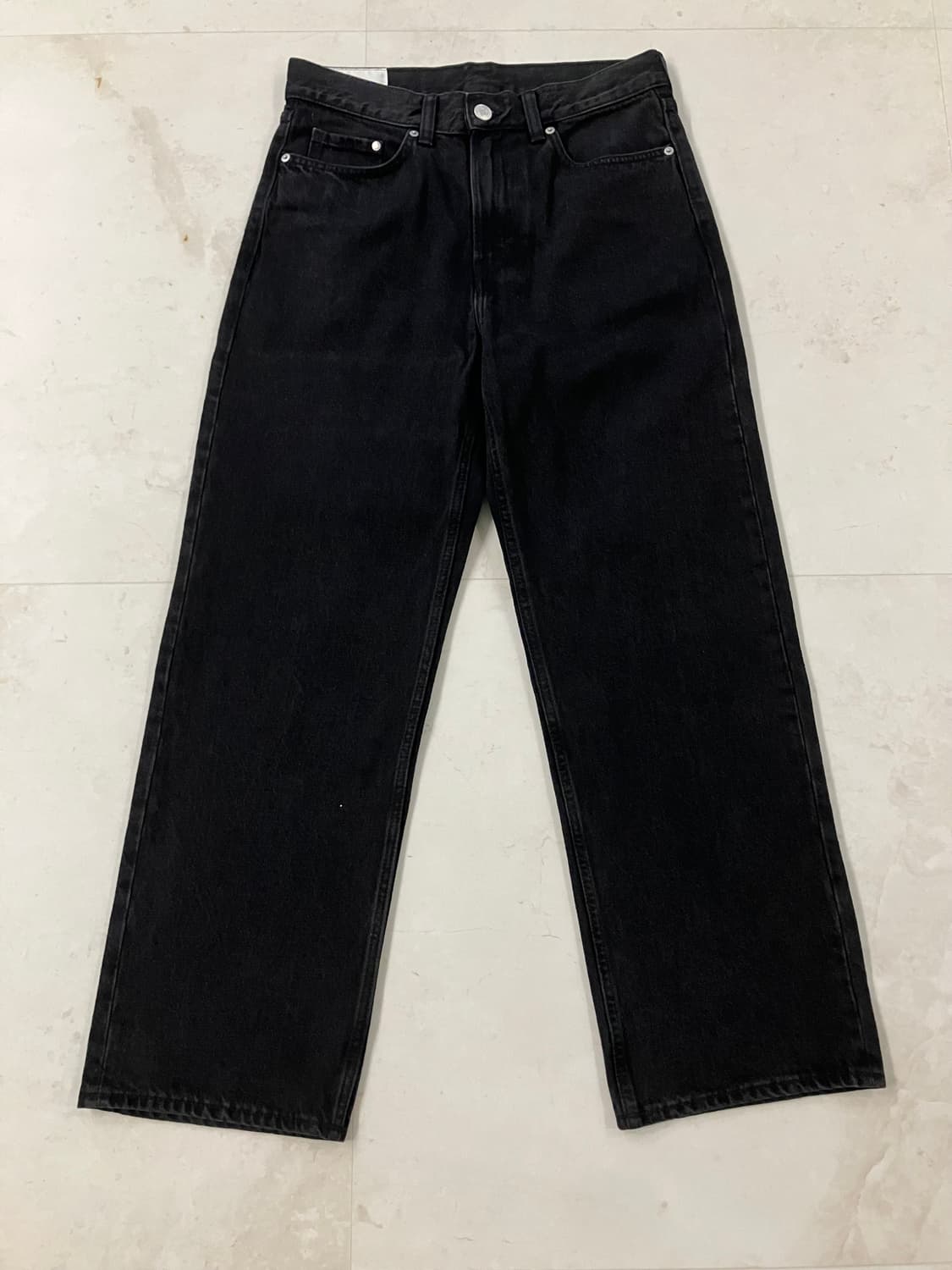 H&M 에이치앤엠 릴렉스핏 흑청데님팬츠 상품이미지1