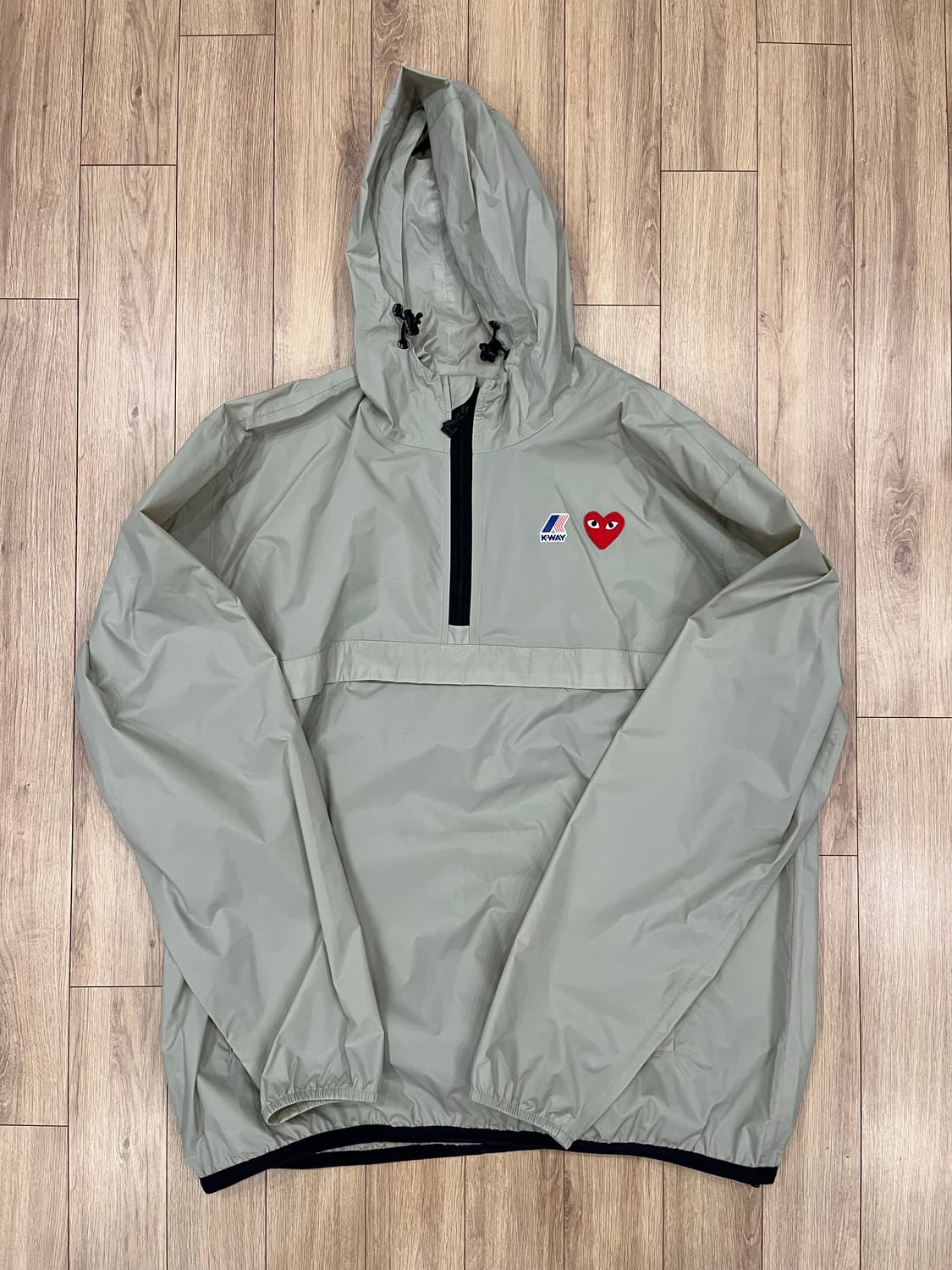 꼼데가르송플레이 까웨 아노락 2XL 상품이미지1