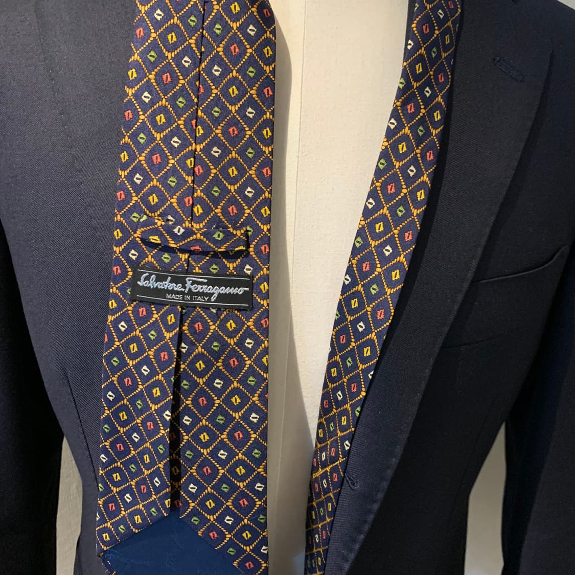 살바토레 페레가모(Ferragamo) 명품넥타이 A+등급 9.4cm 상품이미지2
