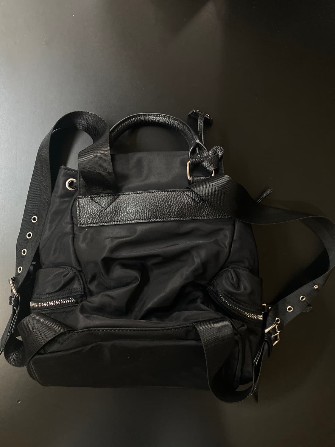 스티브매든 블랙 백팩 상품이미지2