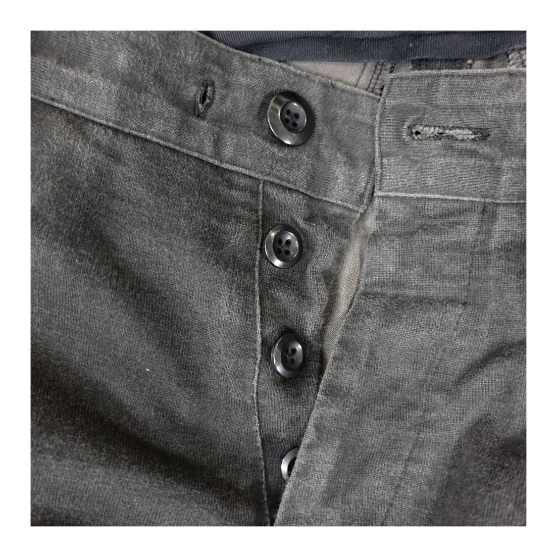 [1] ATTACHMENT 카즈유키쿠마가이 라인 아티잔 J커브 배기팬츠 상품이미지9