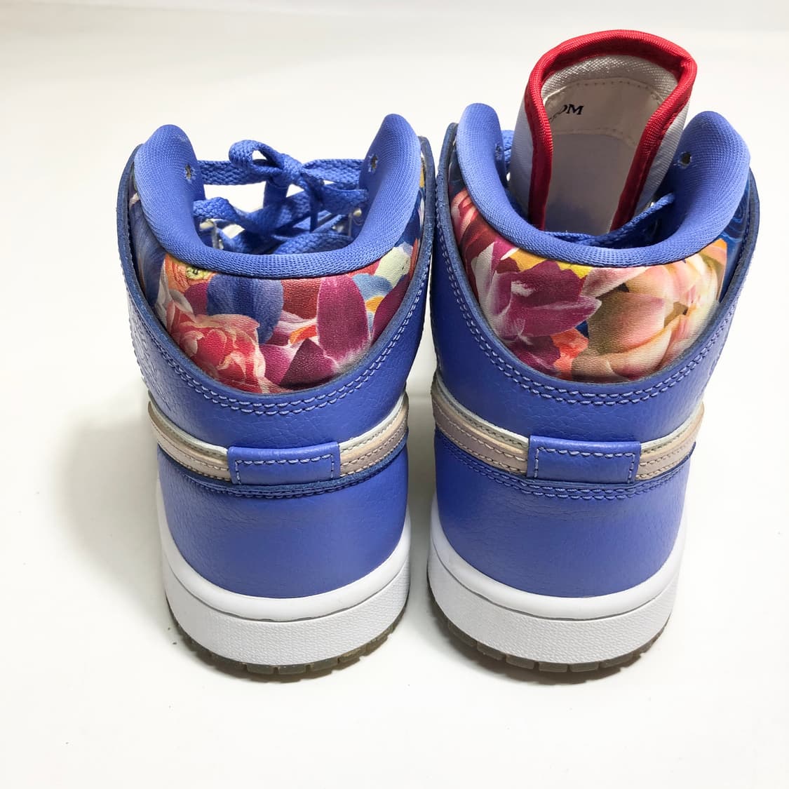 나이키 조던1 미드 플로랄 230 상품이미지5