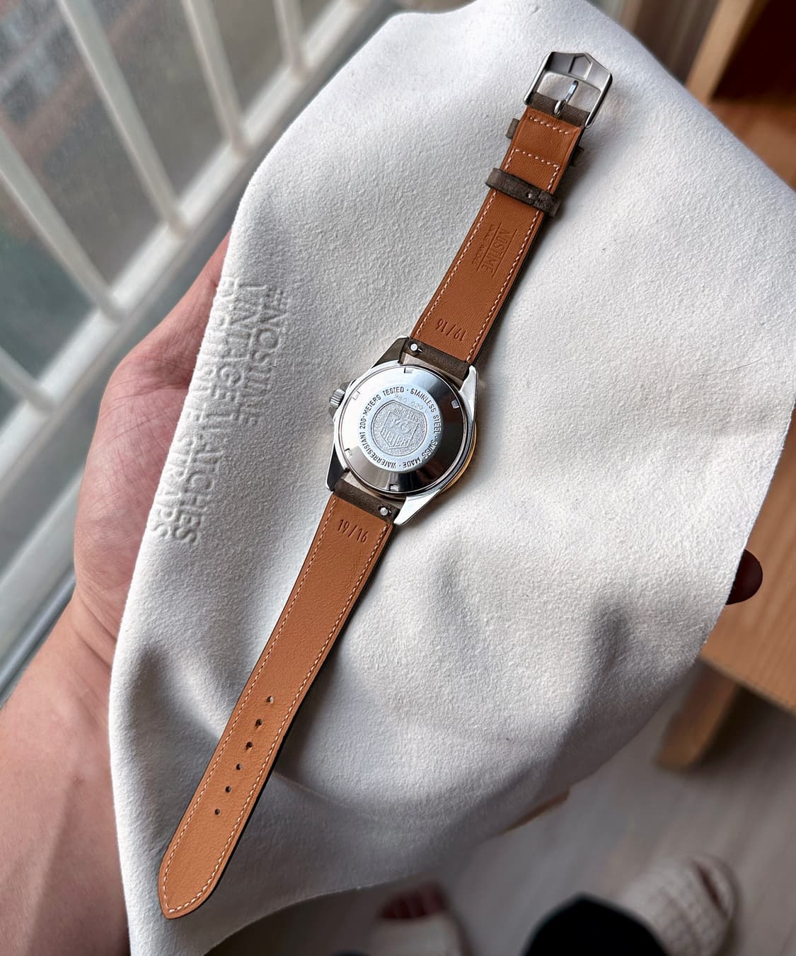 태그호이어1000 - 980.020L 상품이미지8