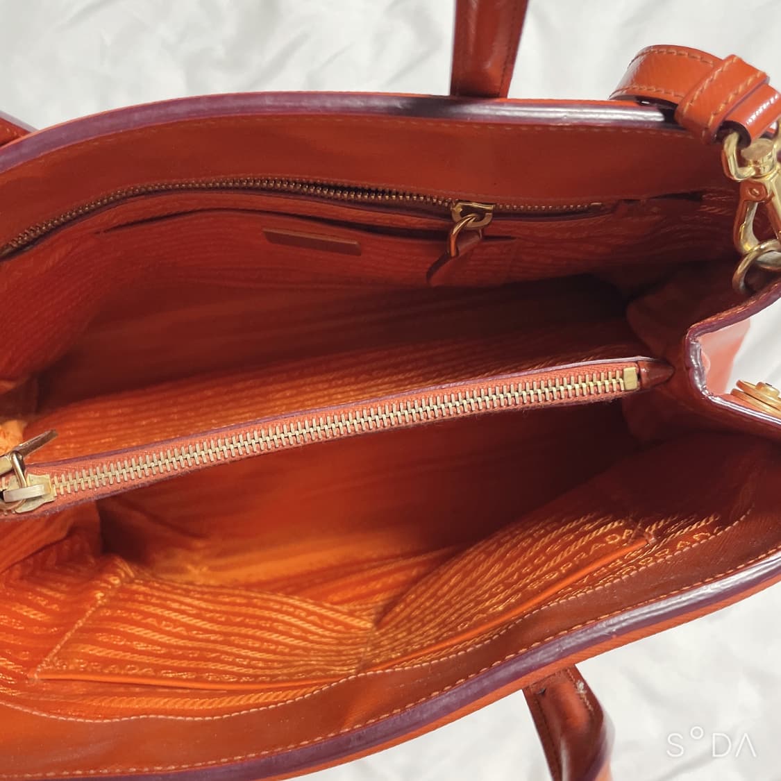 프라다 오렌지 사피아노 토트겸 크로스백 상품이미지7