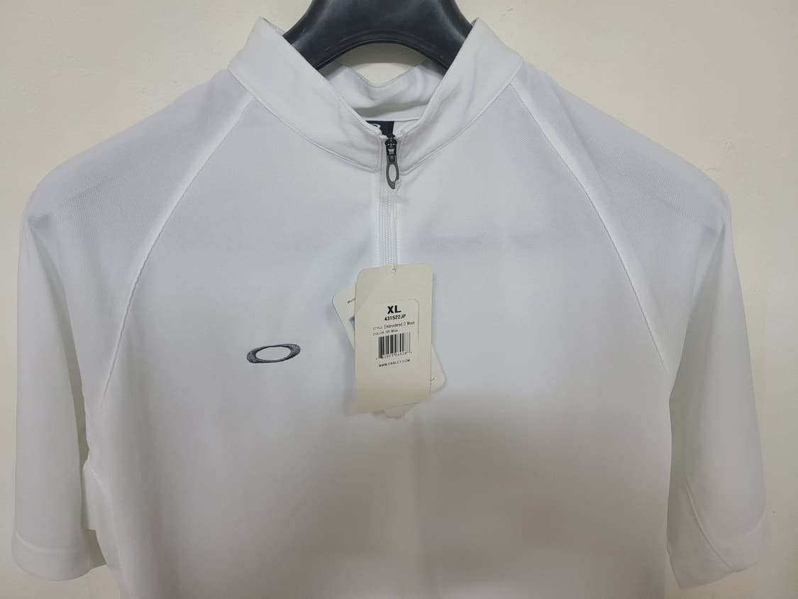 (새제품)오클리 기능성 남성 반팔 티셔츠 XL 화이트 상품이미지2