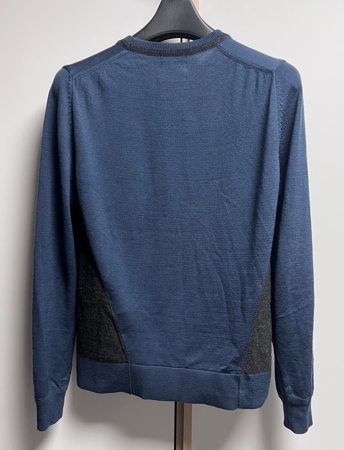 우영미 투톤 니트 상품이미지3