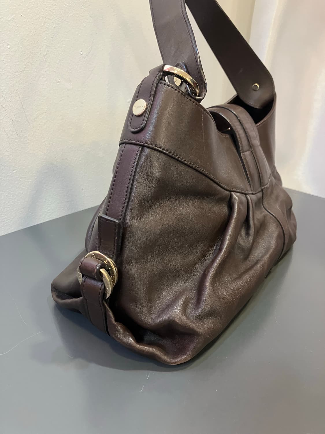 불가리 찬드라 숄더백  상품이미지3