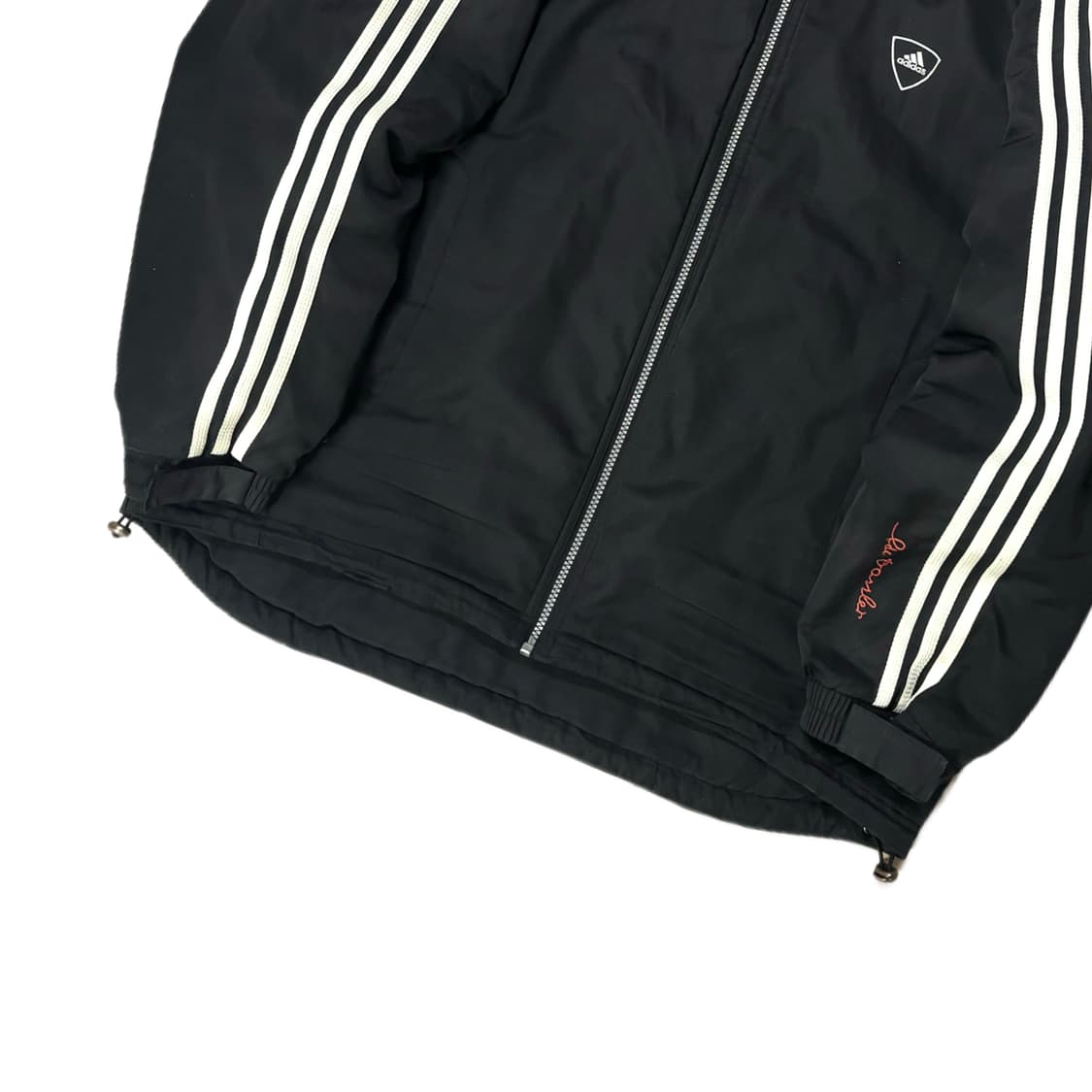 100 아디다스 올드스쿨 누빔 점퍼 블랙 상품이미지3