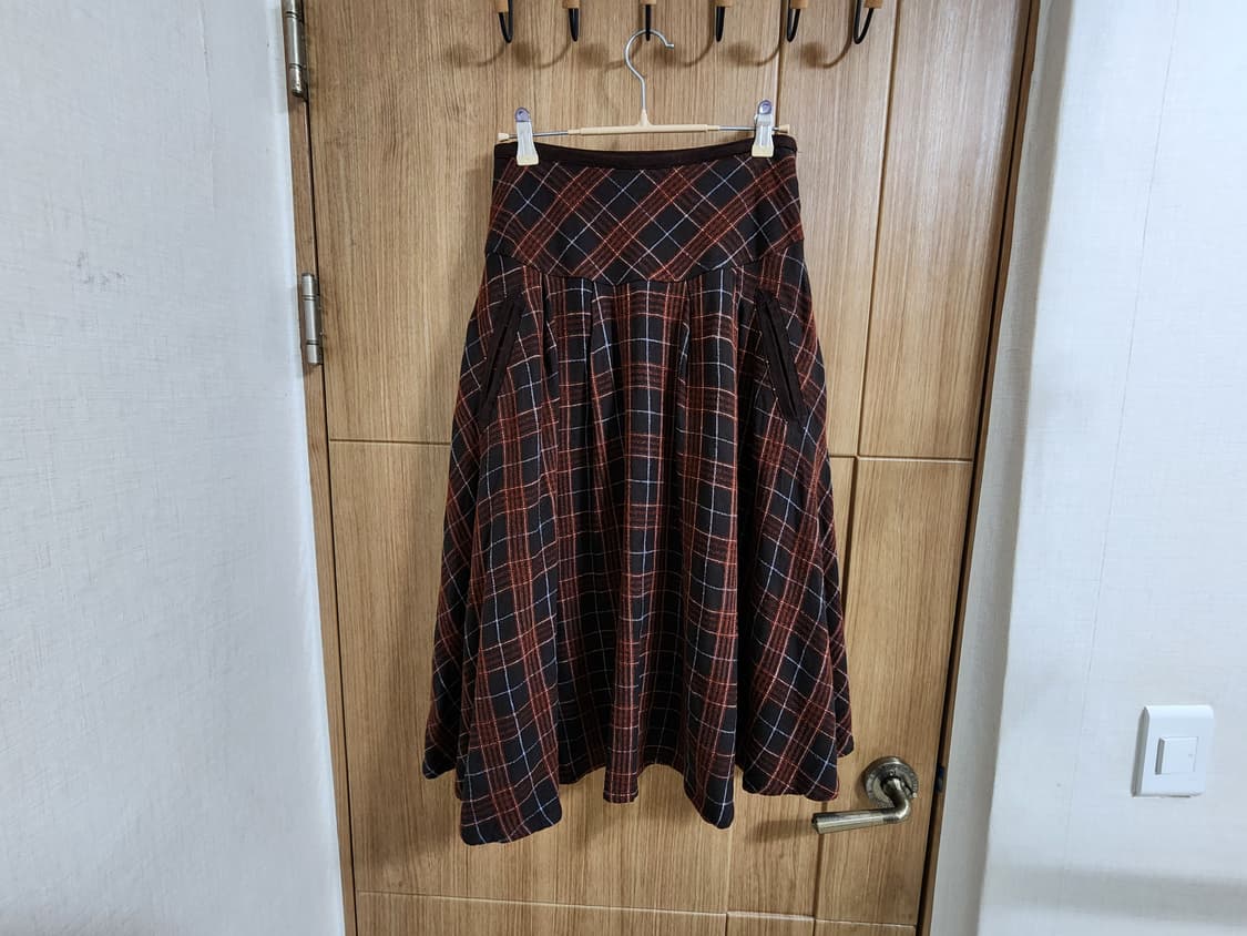 (25)여성 써스데이아일랜드 빈티지 체크 스커트 상품이미지1