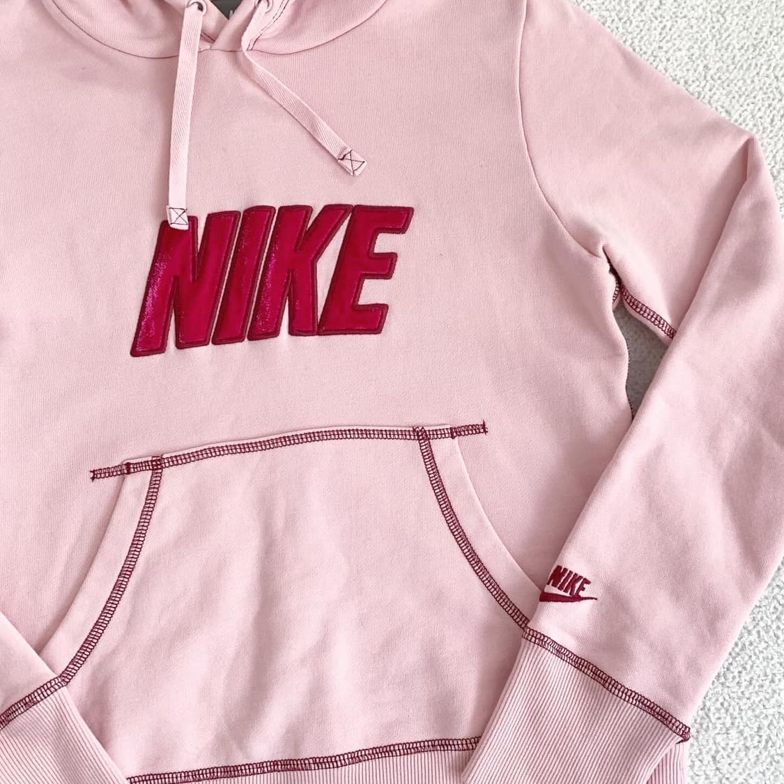 나이키 딸기우유 딱붙핏 후드티 상품이미지2