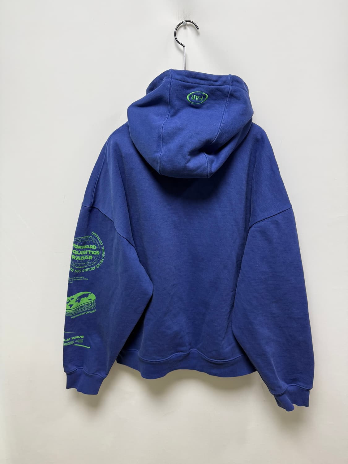 파아아카이브 파프롬왓 웨이브 후드티 상품이미지2