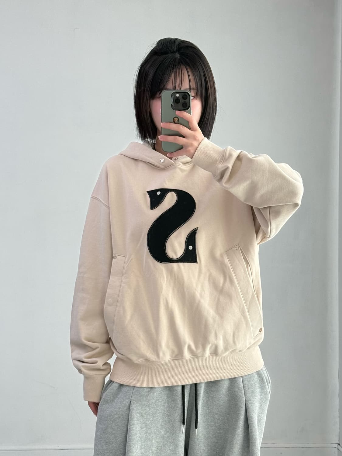 Satur 베이지 후드티 상품이미지2