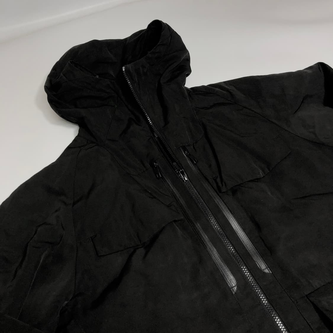 유니클로 화이트마운티어링 점퍼 L 상품이미지3