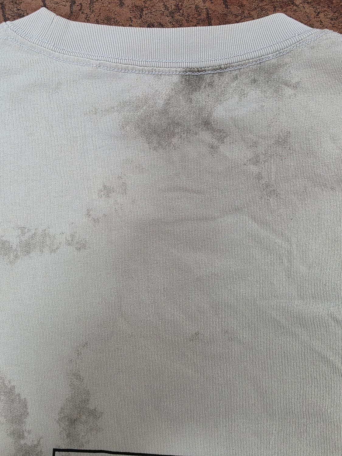 유니클로 x 퓨추라 타이다이 반팔티 M 상품이미지7