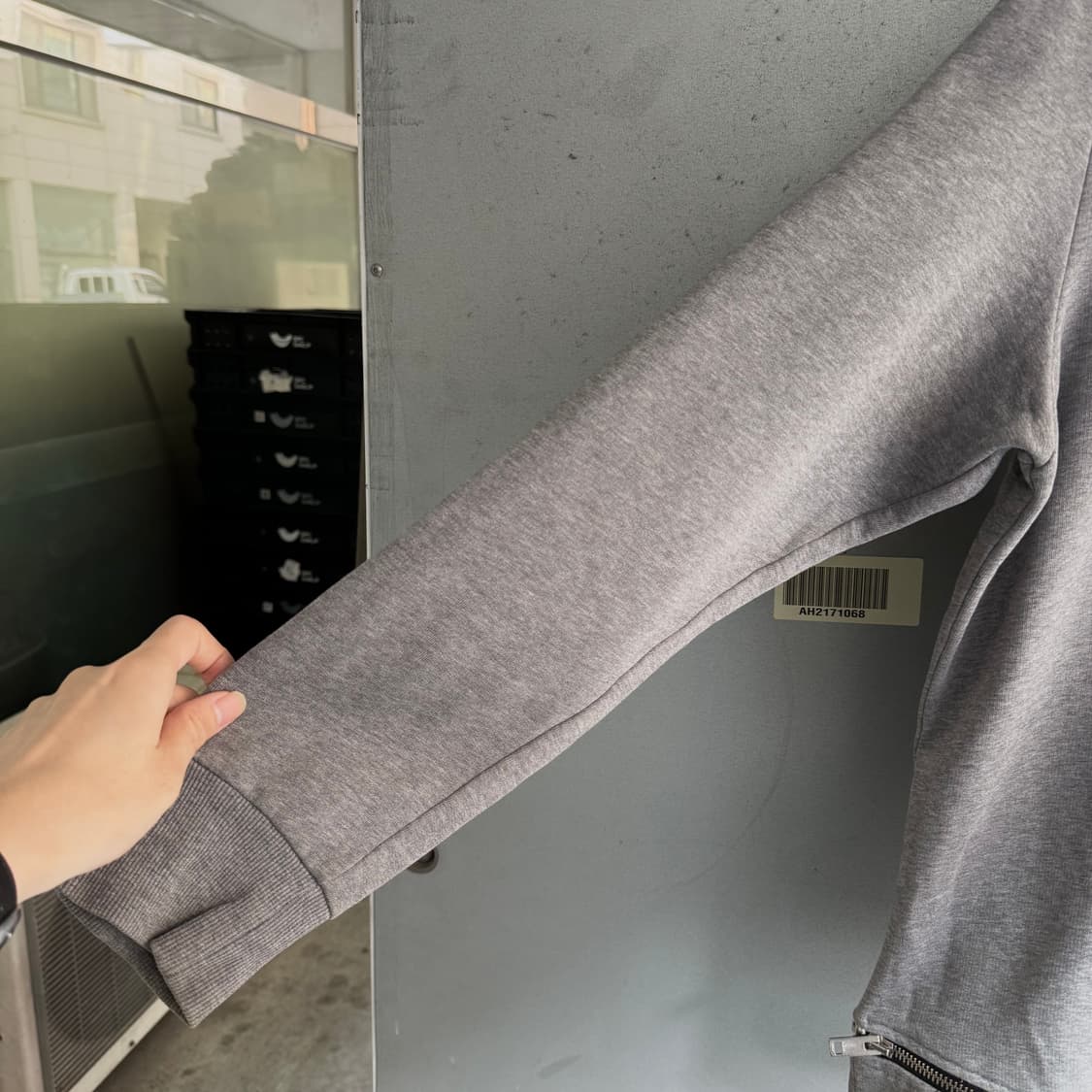 디젤 라인 지퍼 디테일 맨투맨 상품이미지5