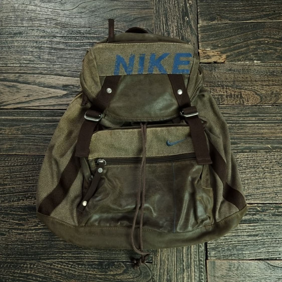 [나이키] 스우시 자수 빈티지 스트랩 백팩 M20090 상품이미지2