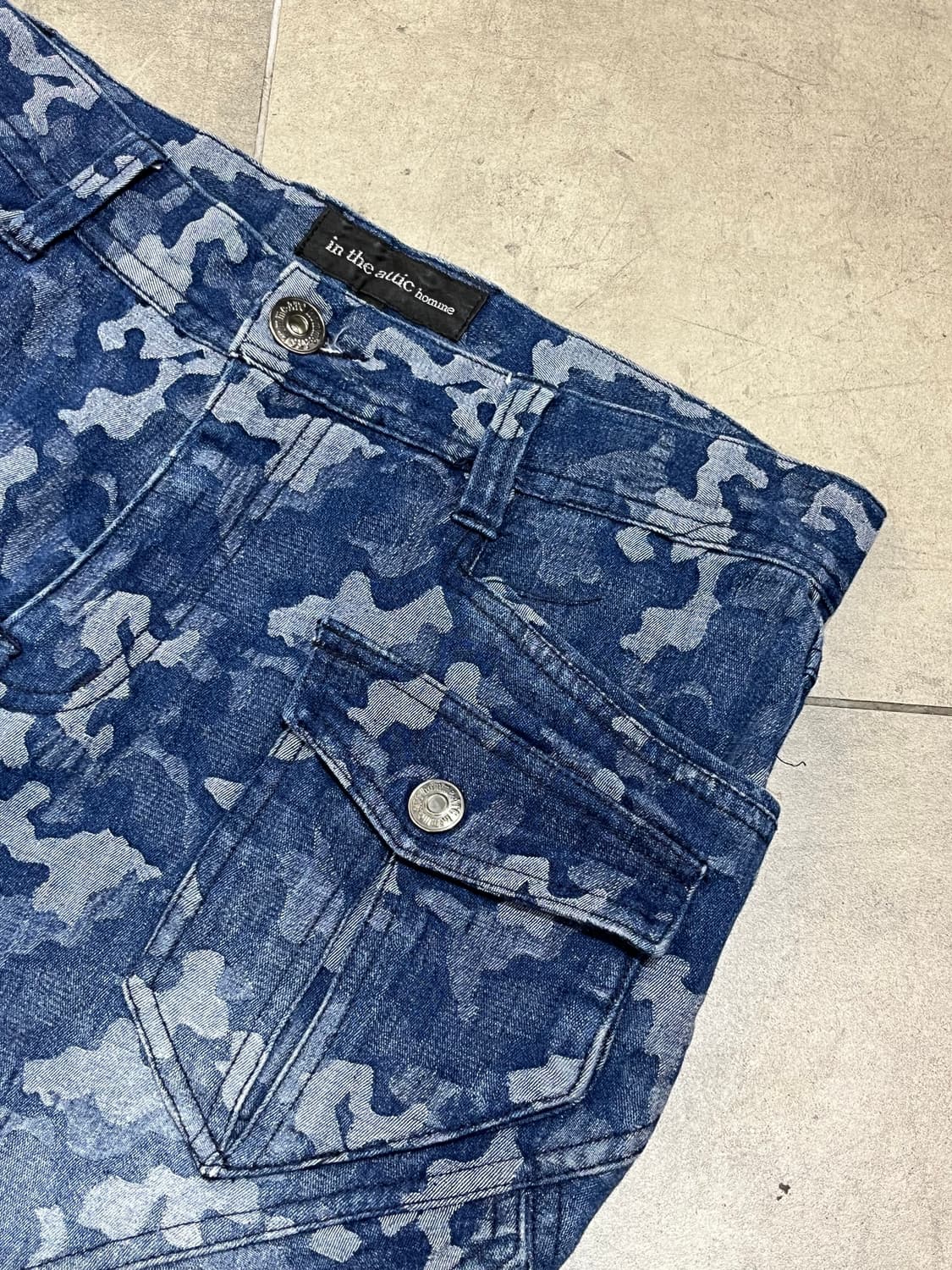 In the attic homme 데님 카고 팬츠 상품이미지6