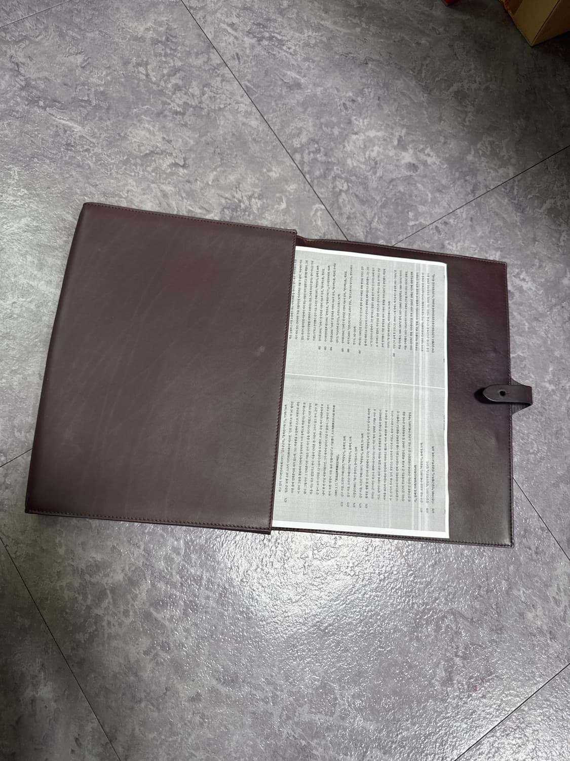 버버리 홀더형 파우치(버건디 컬러)A4 수납 상품이미지4
