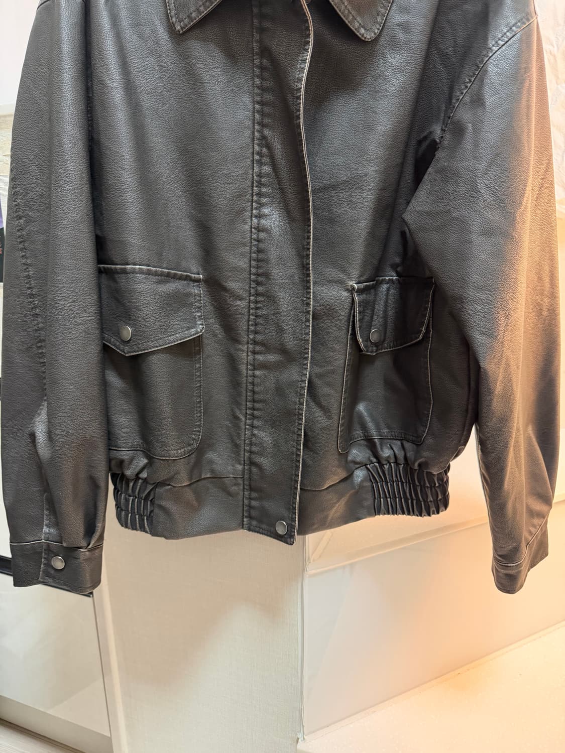 오버핏 페이크레더 자켓 상품이미지2