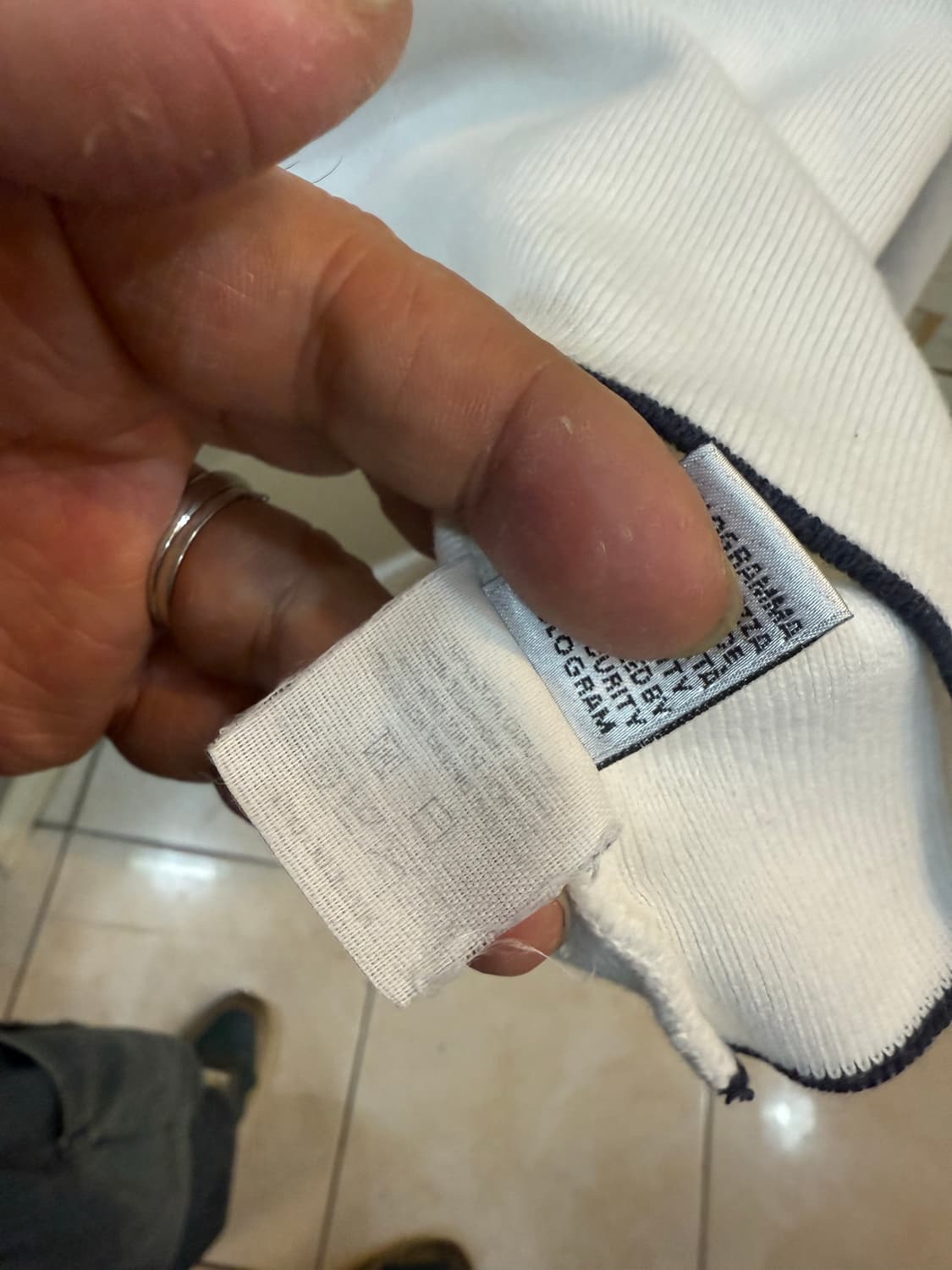 48/55-66 정품 돌체앤가바나 크롭 니트 팝니다 상품이미지6