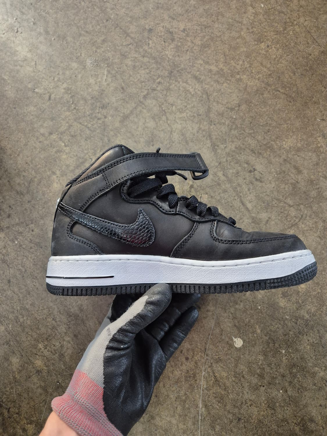 나이키 에어포스1 미드 스투시 블랙 상품이미지5