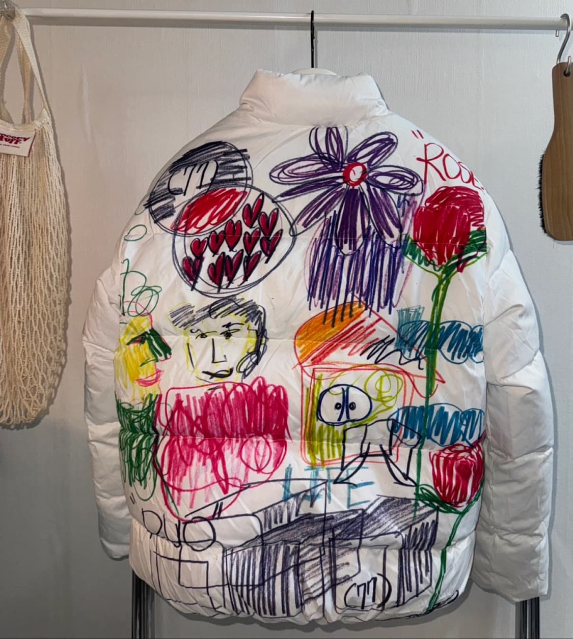 마뗑킴 X 더뮤지엄비지터 콜라보 패딩 상품이미지2