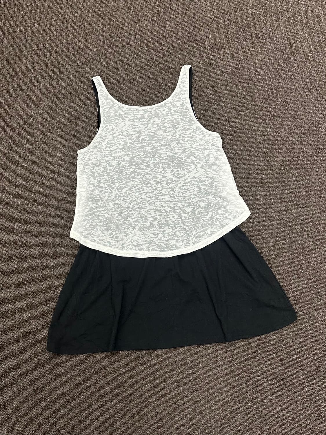 M)Japanese vintage 여성 스터드 디테일 y2k 나시 상품이미지5