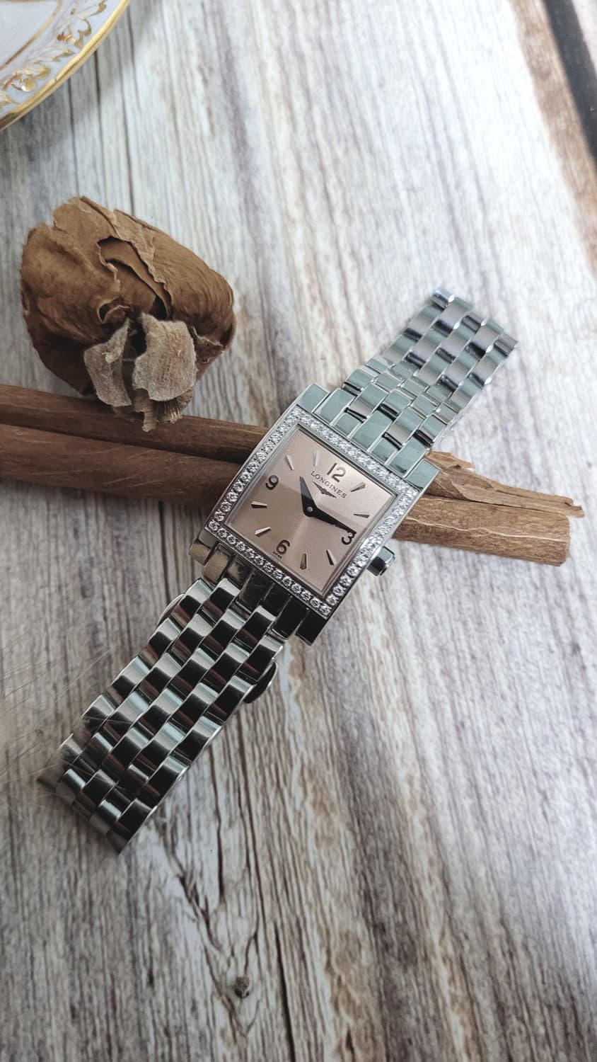 정품 론진 돌체비타 다이아 베젤 여성용 쿼츠시계 상품이미지3