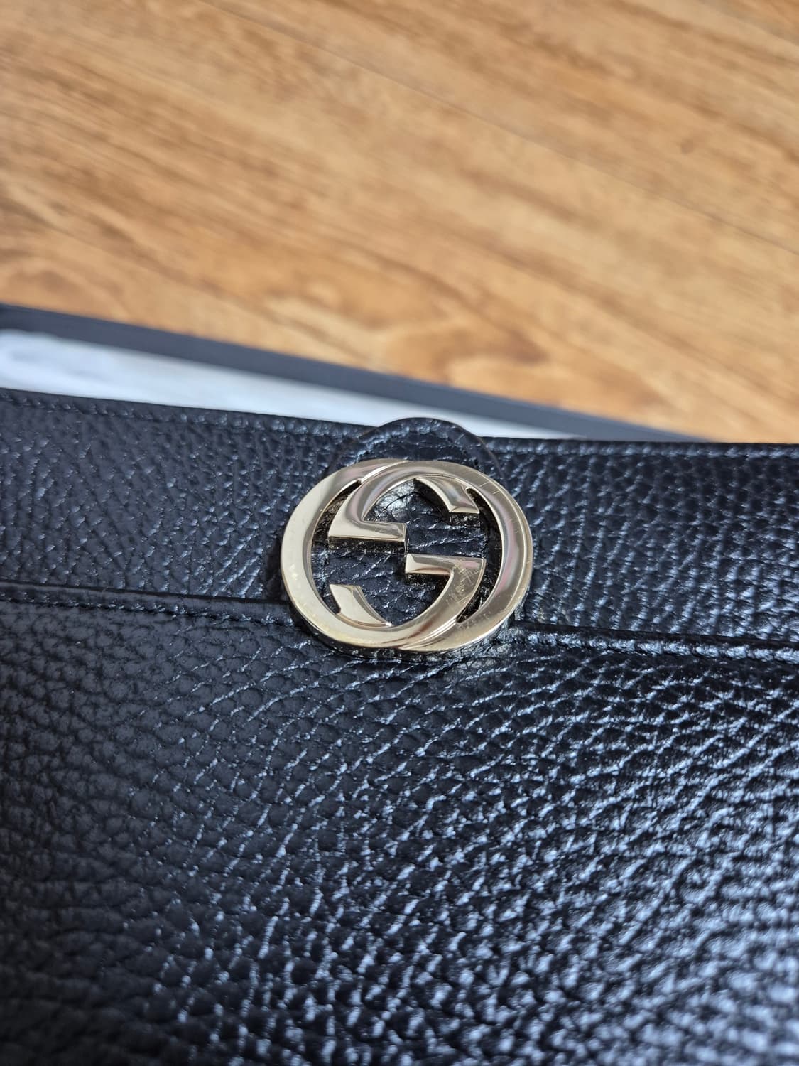 구찌 인터로킹 체인 크로스백 상품이미지4