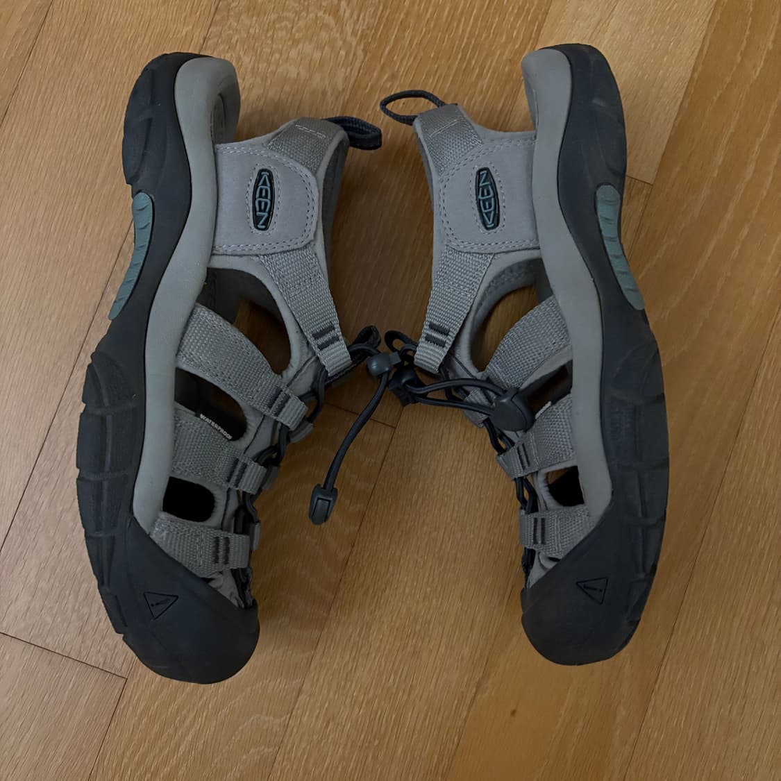 Keen 킨 뉴포트 H2 샌들 그레이 240 상품이미지4