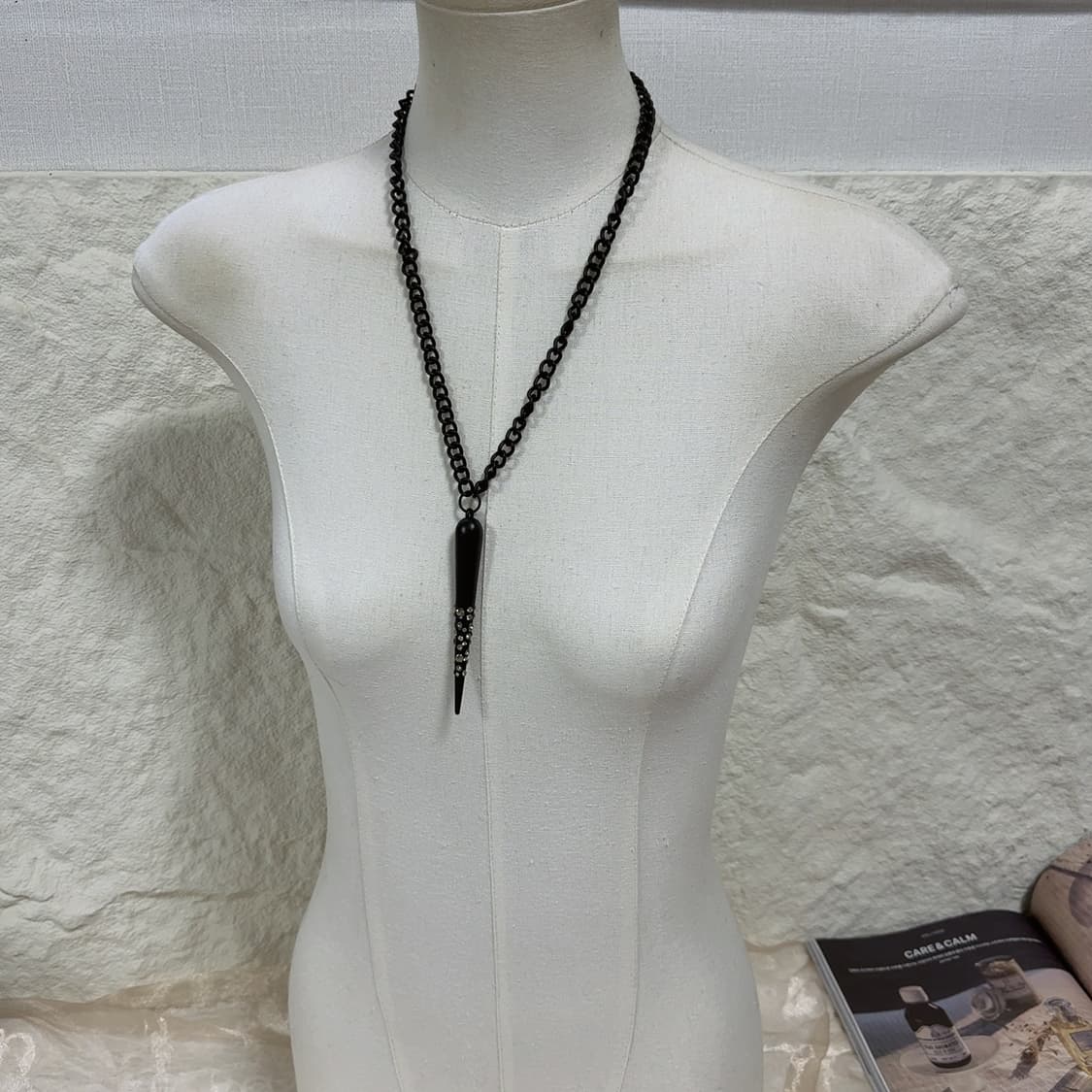 빈티지 고딕 리벳 큐빅 쿠바체인 목걸이 상품이미지1