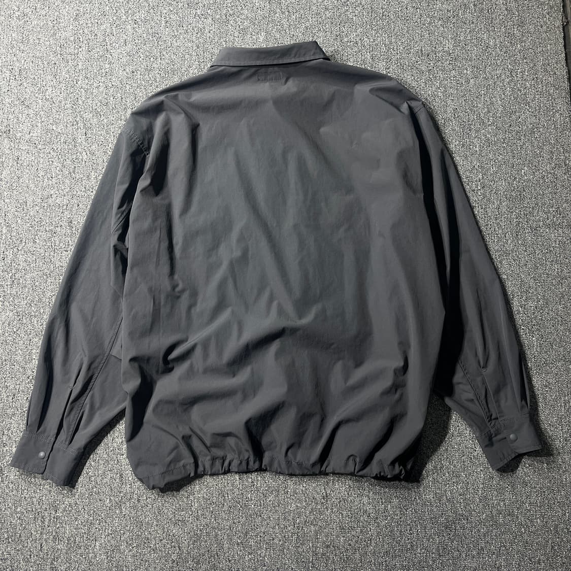 BEAMS 하프 스냅 바람막이 셔츠 상품이미지5