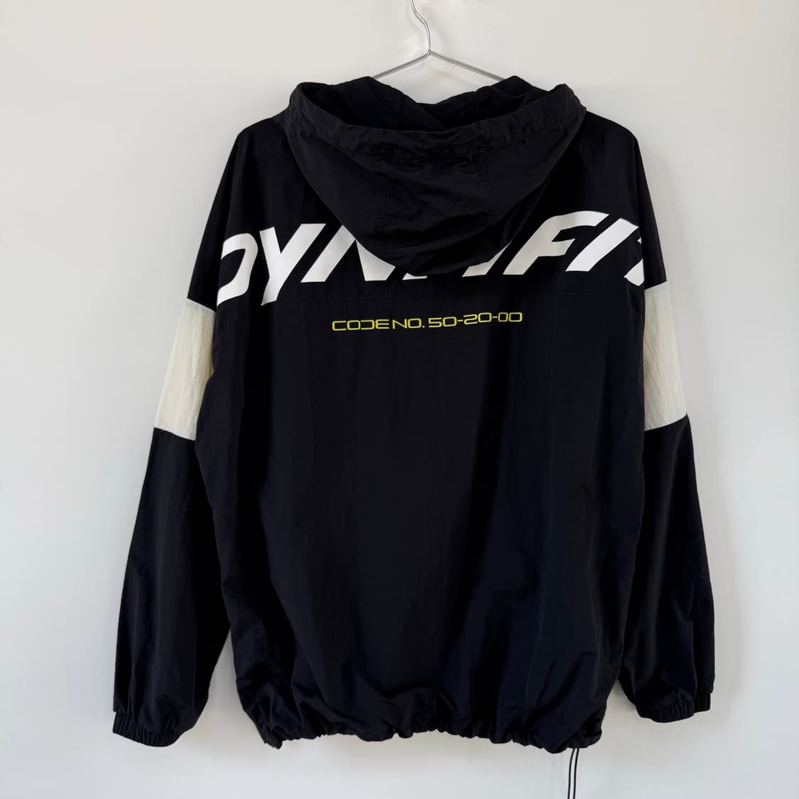 다이나핏 DYNAFIT 하프 집업 나일론 우븐 아노락 바람막이 자켓 블랙 상품이미지2