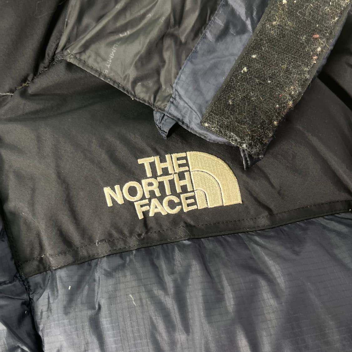 100 노스페이스 서밋 시리즈 700 드롭 패딩 상품이미지2