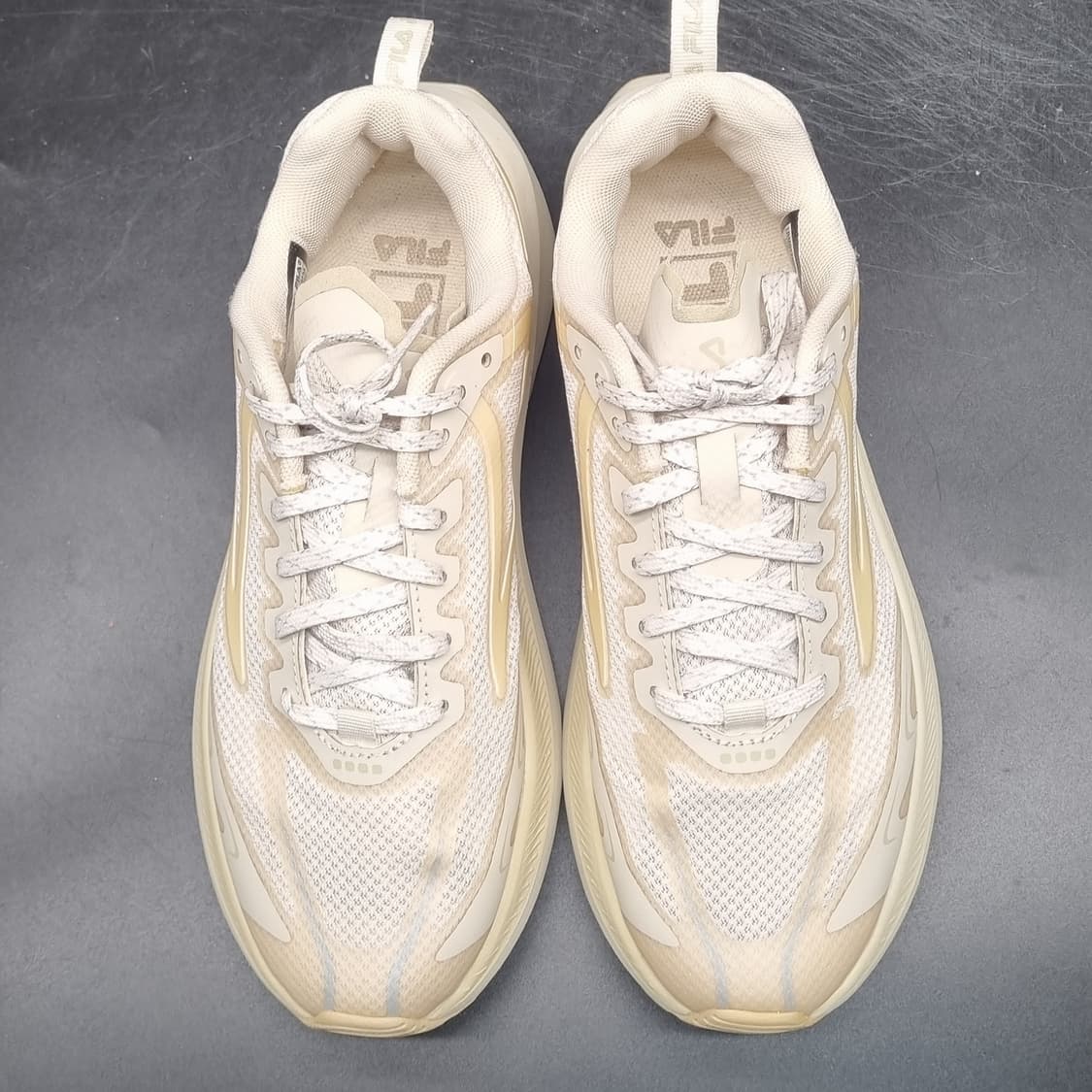 휠라 에셀레이터 플랫폼 운동화 240 상품이미지2