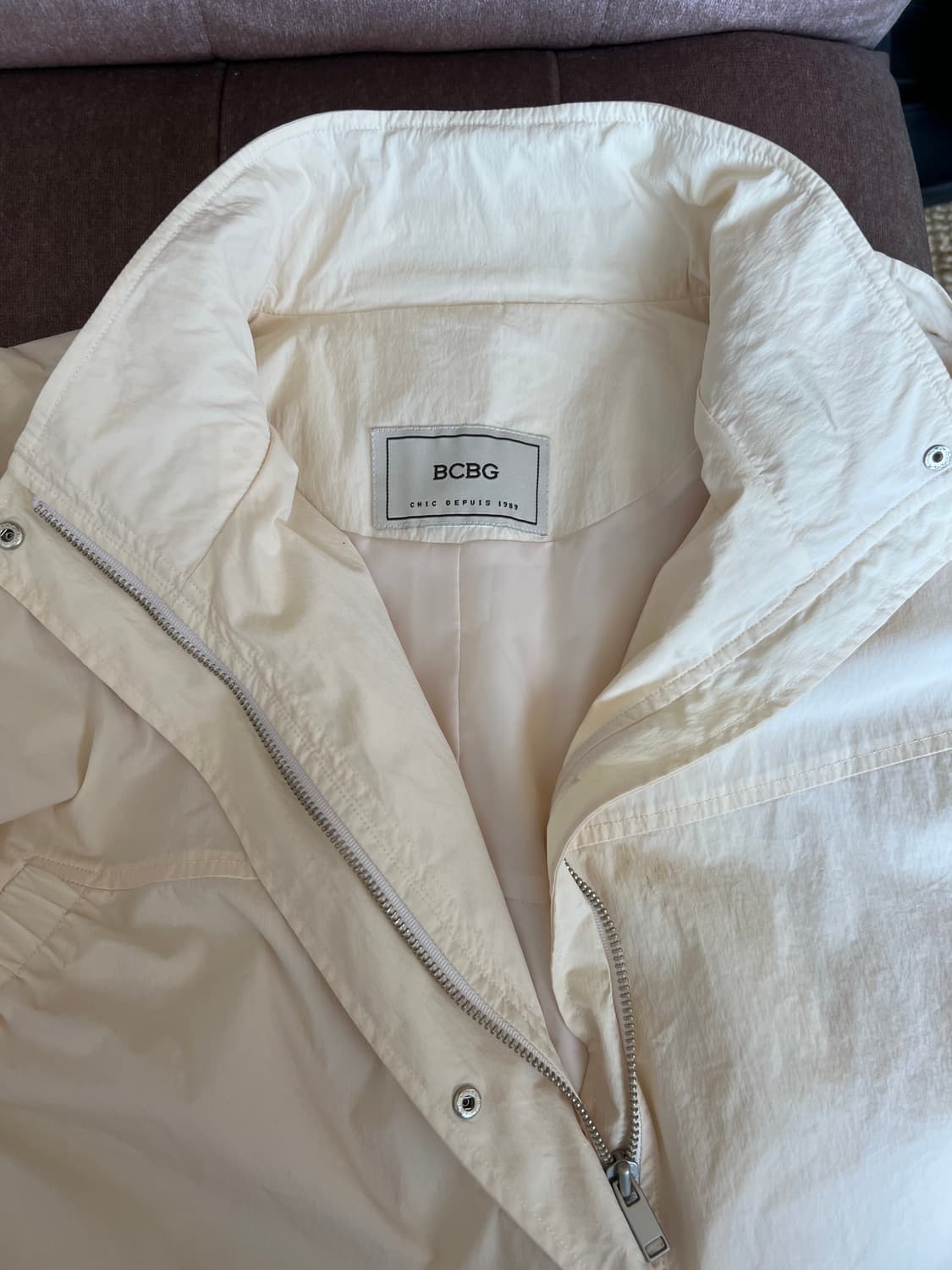 비씨비지 BCBG 여성 버터옐로우 바람막이점퍼 집업점퍼  상품이미지5